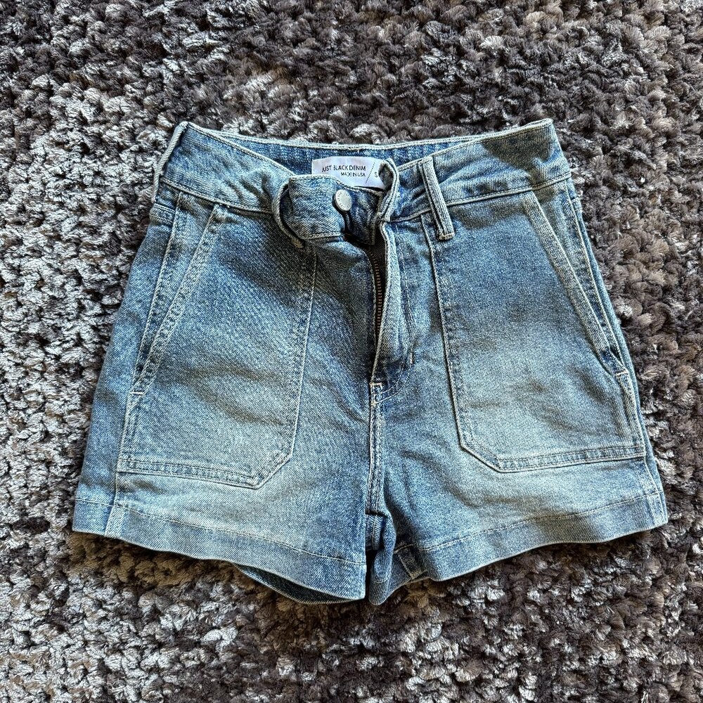 Just Black Denim The Utility Short (Size S)